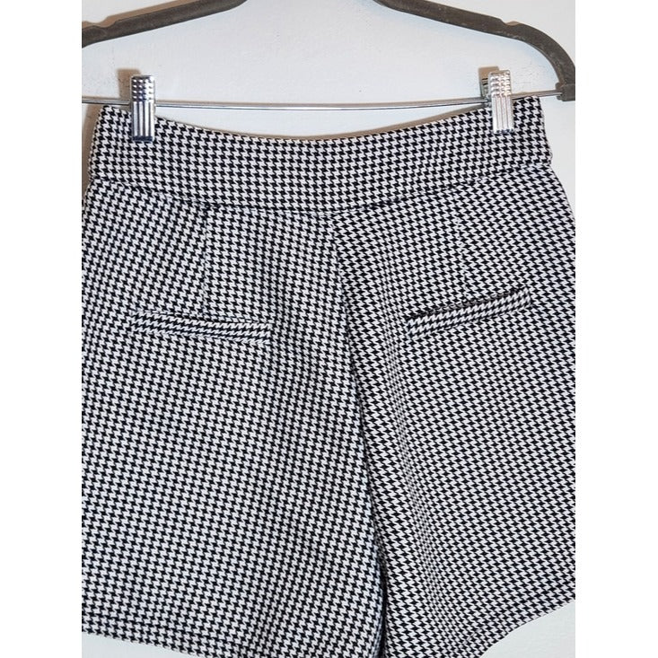 TCEC Black and White Houndstooth High Waist Shorts Size Medium