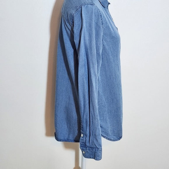 Lucky Brand Blue Chambray Button-Up Shirt Size Small