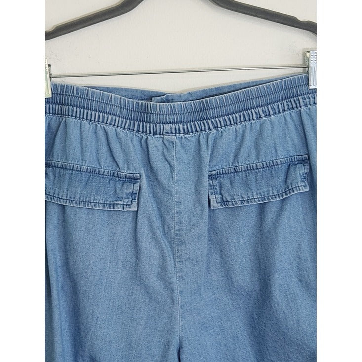 Forever 21 Light Wash Chambray Cargo Shorts Size XL