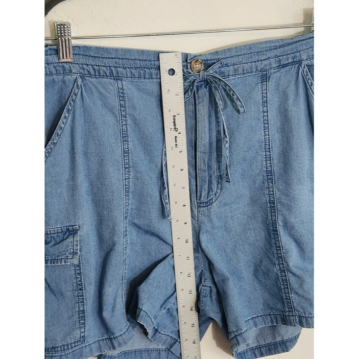 Forever 21 Light Wash Chambray Cargo Shorts Size XL