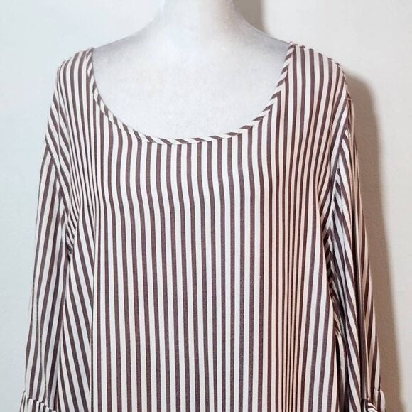 Como Blu Oxblood Stripe Blouse with Bell Sleeves Size 2X Burgundy and White Top