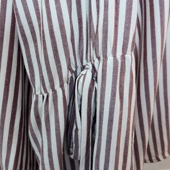 Como Blu Oxblood Stripe Blouse with Bell Sleeves Size 2X Burgundy and White Top