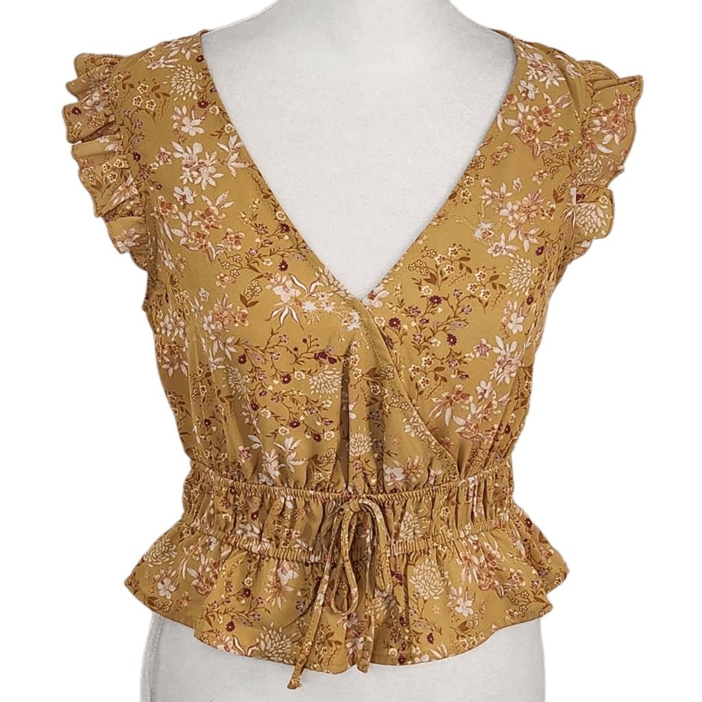 Pink Rose Gold and Pink Floral Blouse NWT Size Small Boho Cropped Top