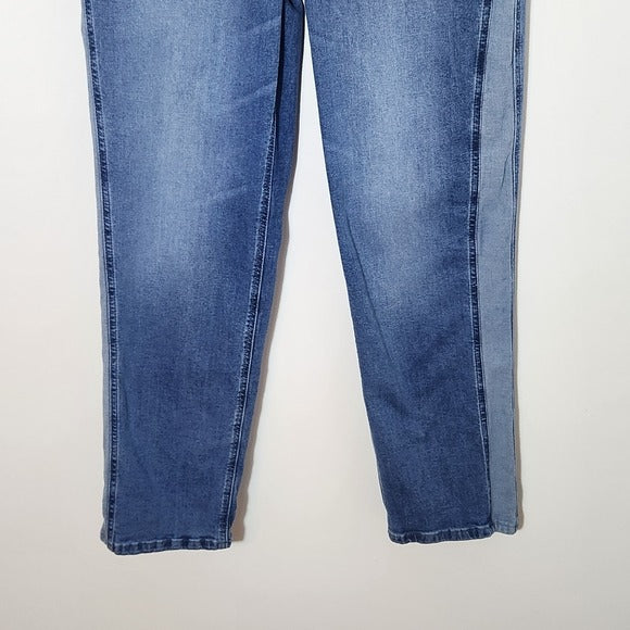 Simply Vera Vera Wang Mid-Rise Straight Leg Jeans Size 8