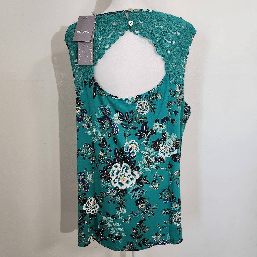 Daniel Rainn Blue Floral Blouse NWT Size 1X Plus Size Turquoise Blue Blouse