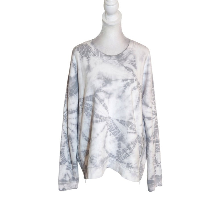 Time and Tru Gray and White Tie-Dye Sweatshirt Size XL