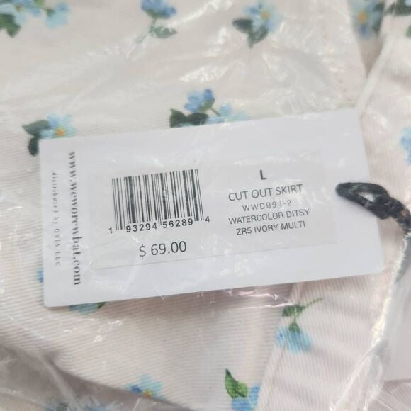 WeWoreWhat Blue Floral Cut Out Denim Mini Skirt Size Large Floral Jean Skirt, New