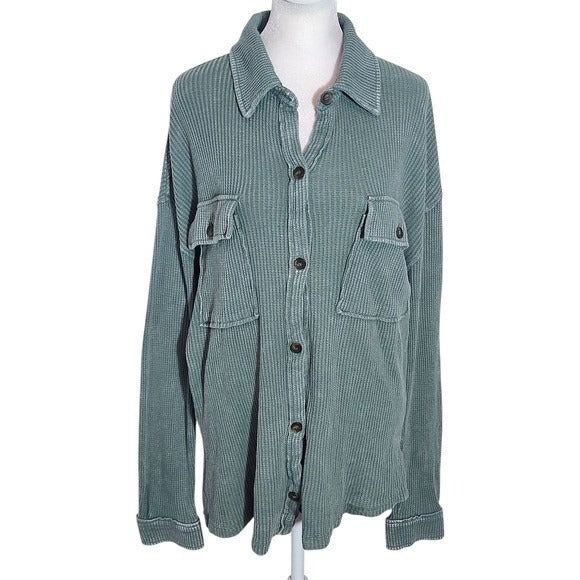Fashion Nova Green Thermal Knit Button-Up Shirt NWT Size Small Waffle Knit Shirt