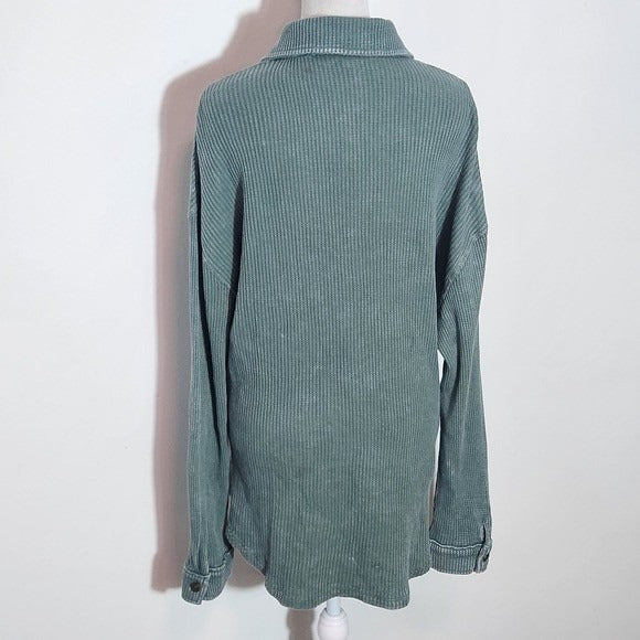 Fashion Nova Green Thermal Knit Button-Up Shirt NWT Size Small Waffle Knit Shirt
