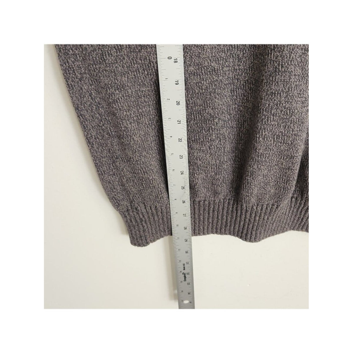 St. John's Bay Gray Cotton Marled Knit Crew Neck Sweater Size Large