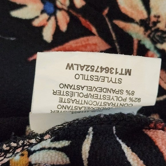 Lily White Black Floral Blouse with Lace Accent Size Medium Black Floral Top