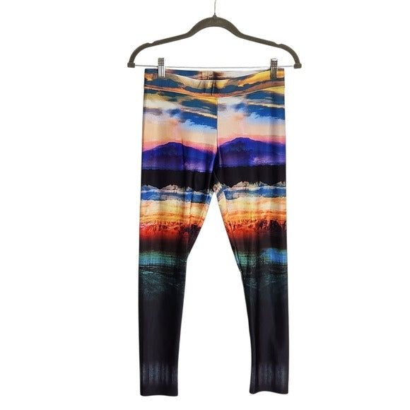 American Eagle Outfitters Black Scenic Sunset Print Leggings Size Medium