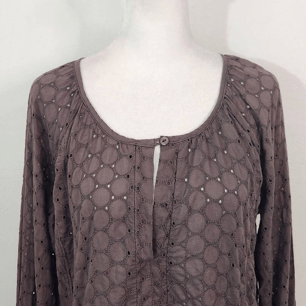 True Grit Gray Eyelet Lace Blouse Size XS Preppy Gray Lace Top