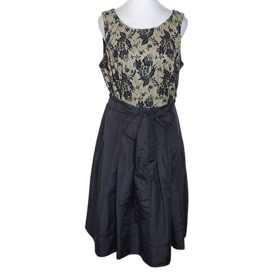 Evan-Picone Black Lace Sleeveless Cocktail Dress Size 12 Wedding Guest Dress
