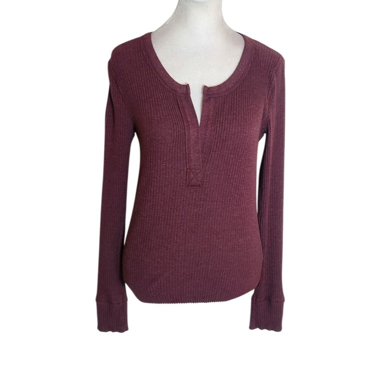 Aerie Burgundy Ribbed Knit Fitted Henley Top Size Small