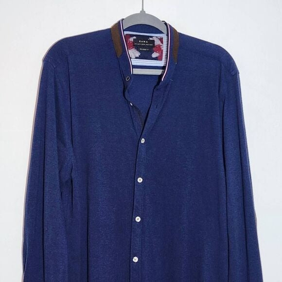 Zara Men's Navy Button-Up Shirt with faux Suede Trim Size XL Casual Navy Top