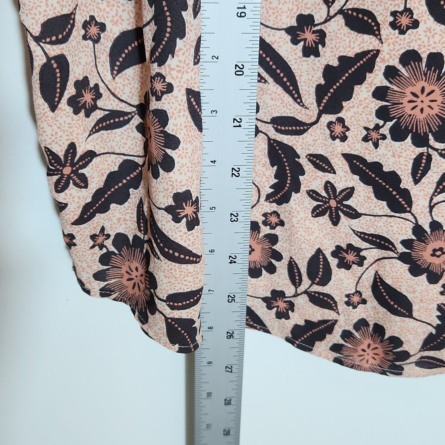 LOFT Pink and Black V-neck Floral Blouse Size XL