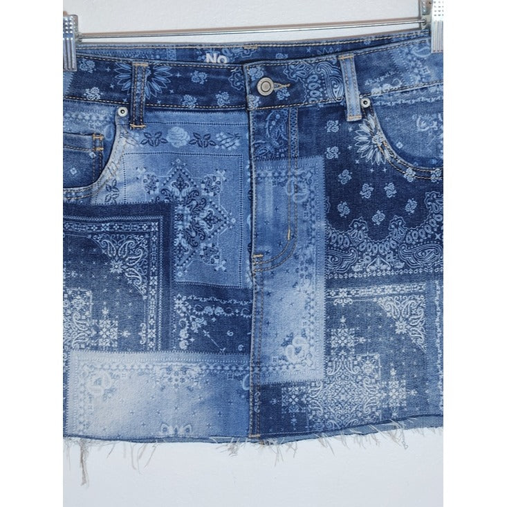 No Boundaries Bandana Patchwork Print Low Rise Denim Mini Skirt Size Medium