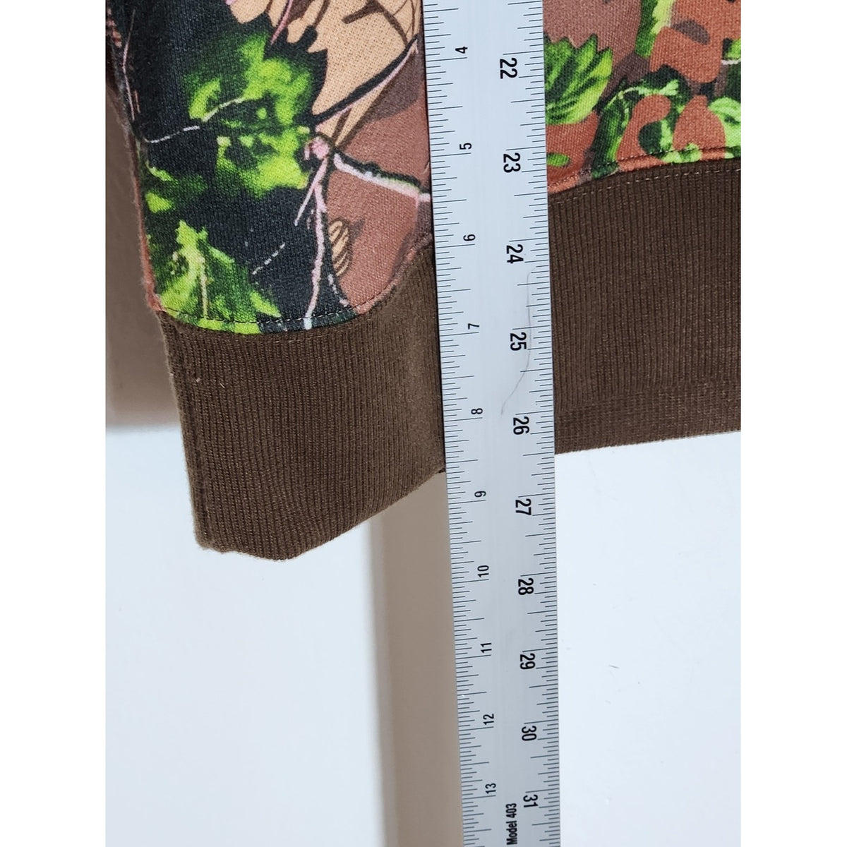 Chucky Brown and Green Camo Pullover Hoodie with Drawstring Size Small