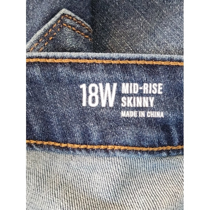 a.n.a Dark Wash Mid Rise Skinny Jeans Size 18W