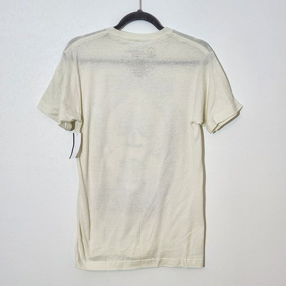 Naruto Cream Ichiraku Ramen Graphic T-Shirt NWT Size Small Naruto Tee
