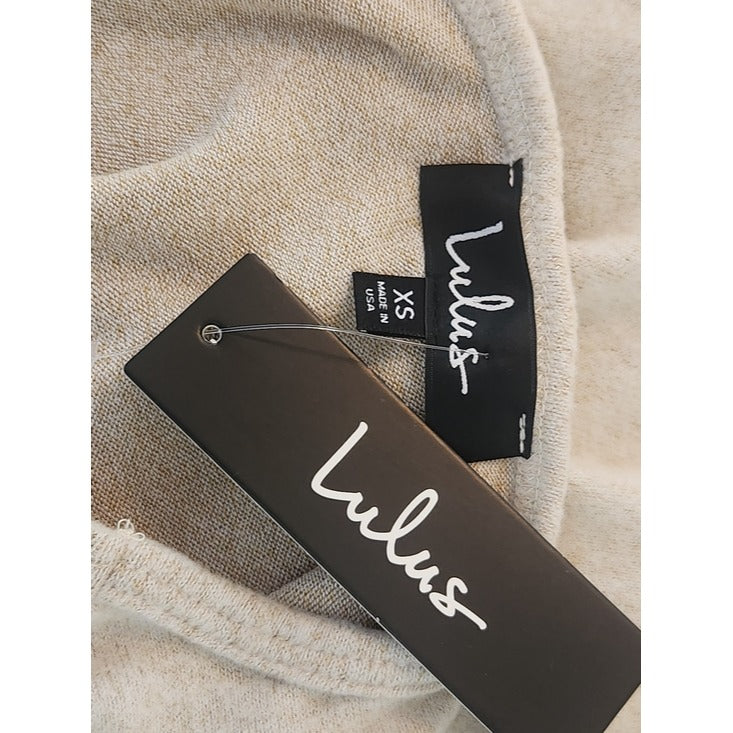 Lulus Oatmeal Cropped Pullover Size XS NWT