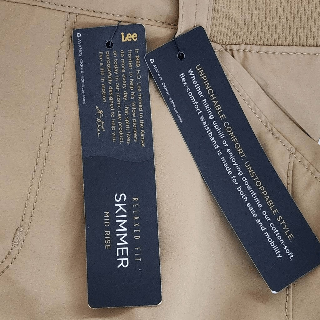 Lee Relaxed Fit Khaki Pedal Pushers NWT Size 6 Casual Khaki Capri Pants