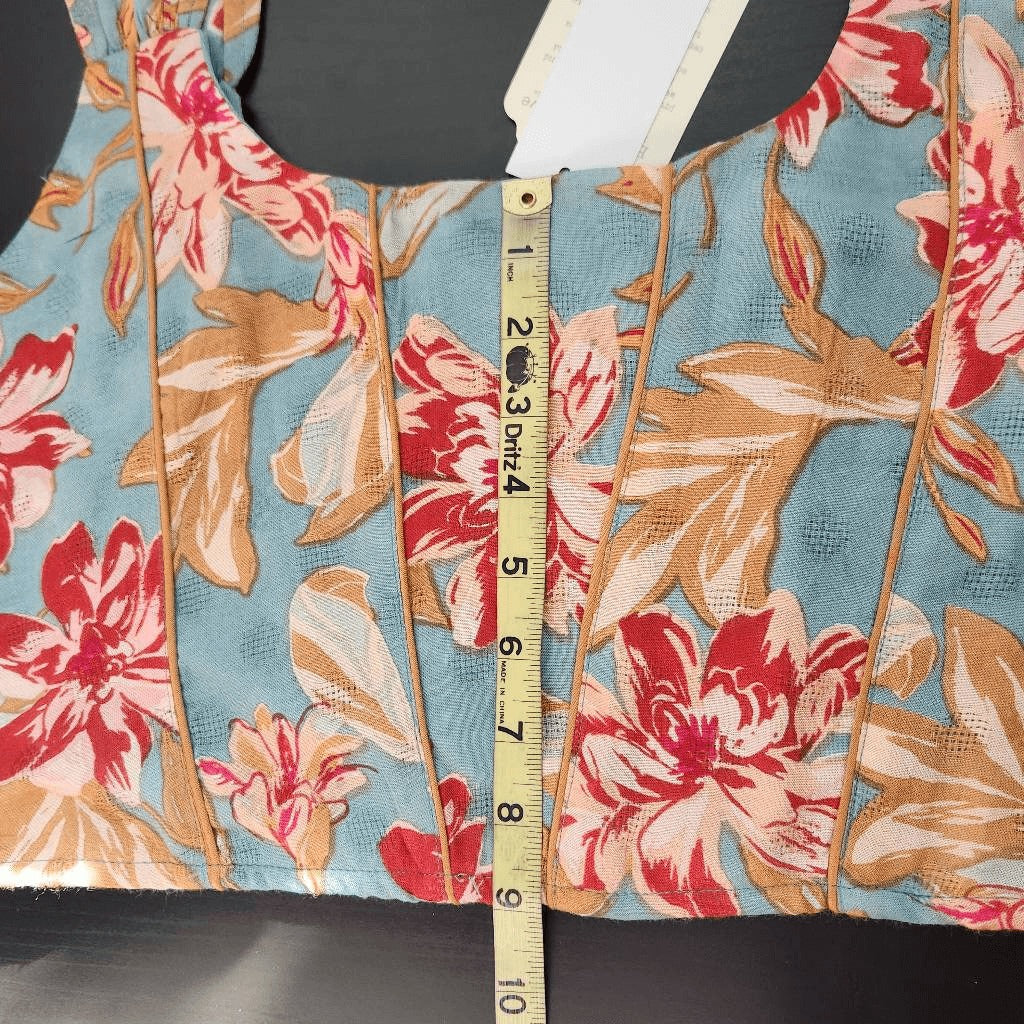 Band of Gypsies Blue and Red Floral Boho Crop Top Size Large NWT Blue Crop Top