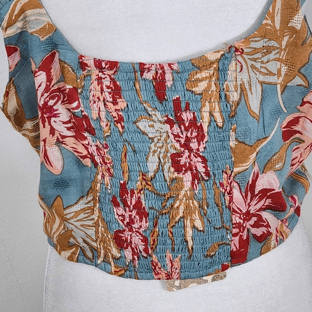 Band of Gypsies Blue and Red Floral Boho Crop Top Size Large NWT Blue Crop Top