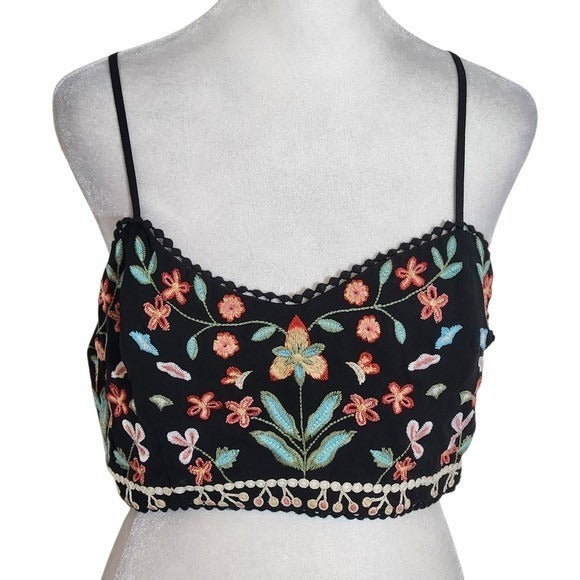 Forever 21 Boho Floral Embroidered Black Crop Top Size Large