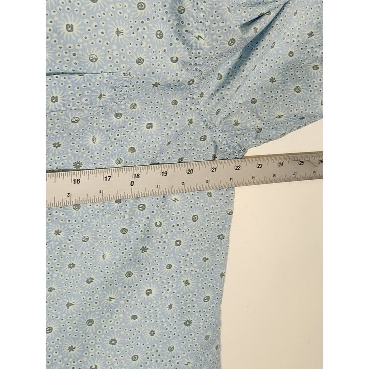 Quiksilver Light Blue Printed Button Up Shirt Size Large