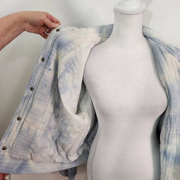 Universal Thread Blue Tie-Dye Bomber Jacket Size Small Light Blue Tie-Dye Jacket