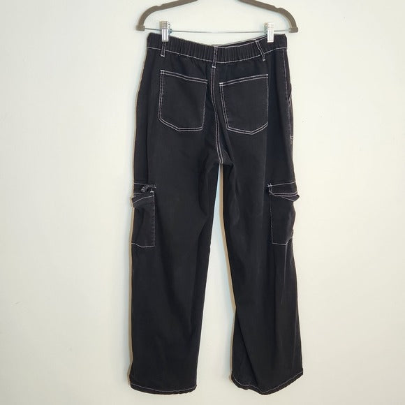 Fashion Nova Black Wide Leg Cargo Denim Size 9