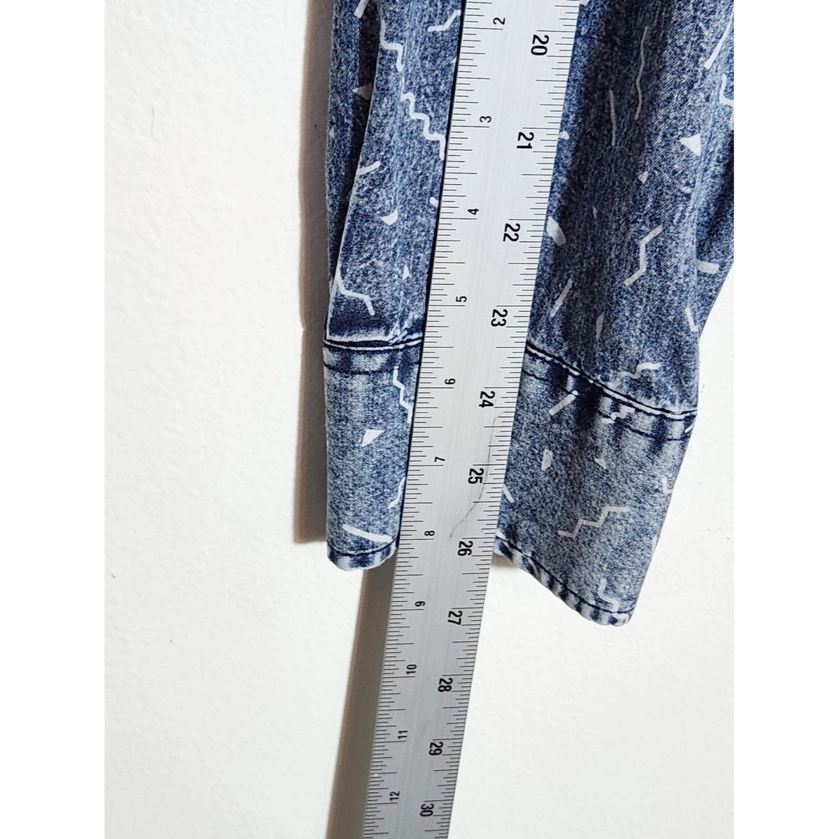 American Rag Blue Chambray Retro 80s Print Button Down Shirt Size Large