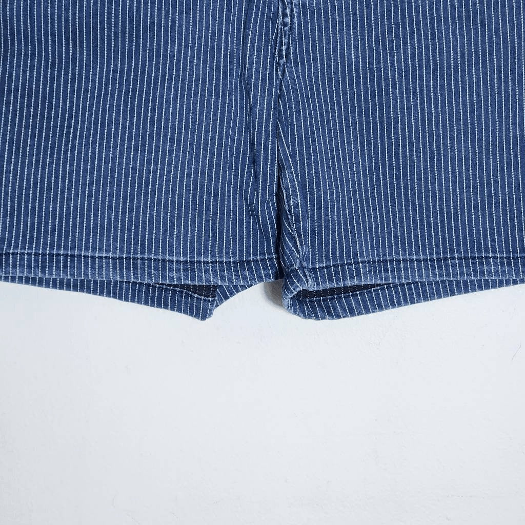 Lee Stripe Denim Shorts NWT Size 4 Lee Mid-Rise Striped Jean Shorts