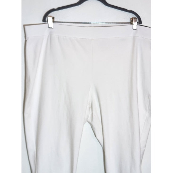 Torrid White Capri Leggings Size 5X NWT