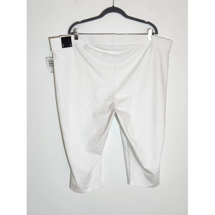 Torrid White Capri Leggings Size 5X NWT