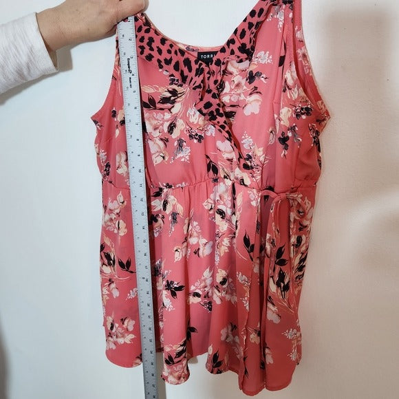 Torrid Pink Floral Wrap Top Size 1X