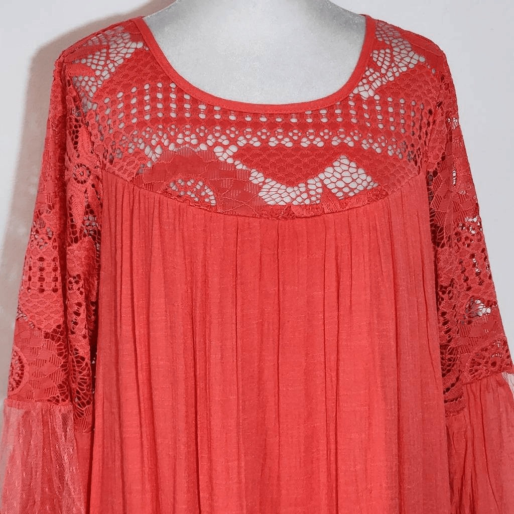 Rebellion Coral Mini Dress with Lace Detail NWT Size Large Wedding Guest Dress