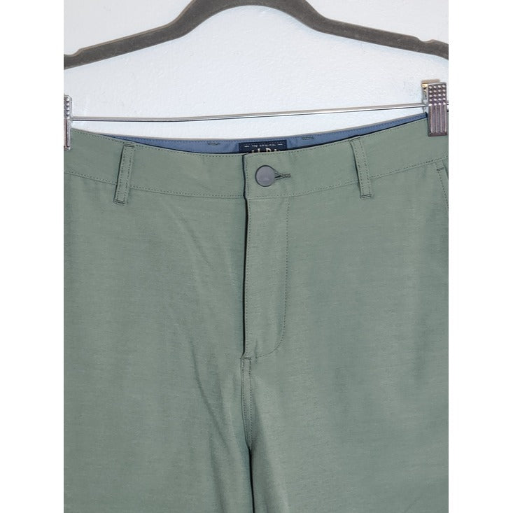 Faherty Olive Green All Day Shorts Size 30 7" Inseam