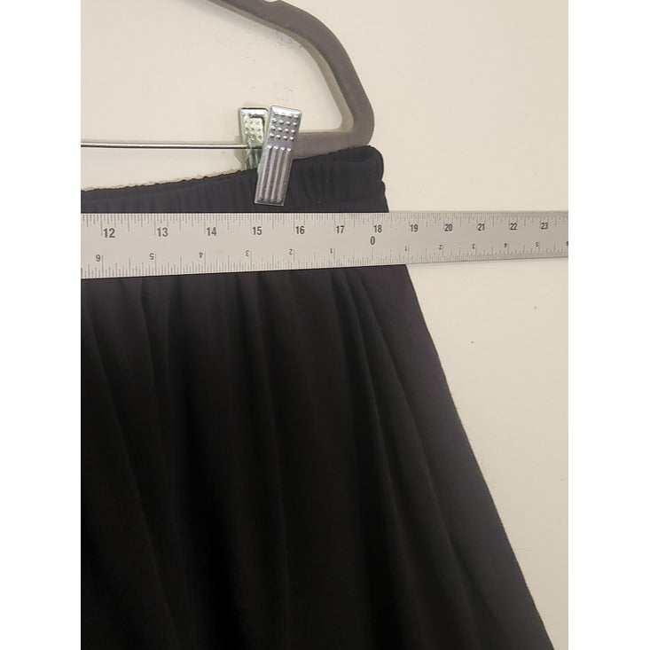 Torrid Black Full Mini Skater Skirt with Crochet Trim Size 1X