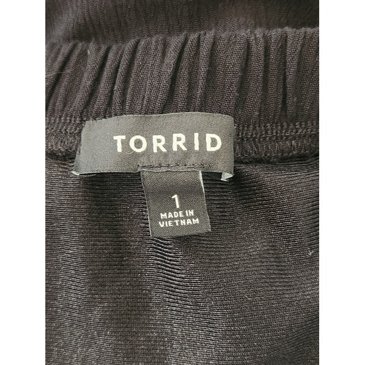 Torrid Black Full Mini Skater Skirt with Crochet Trim Size 1X