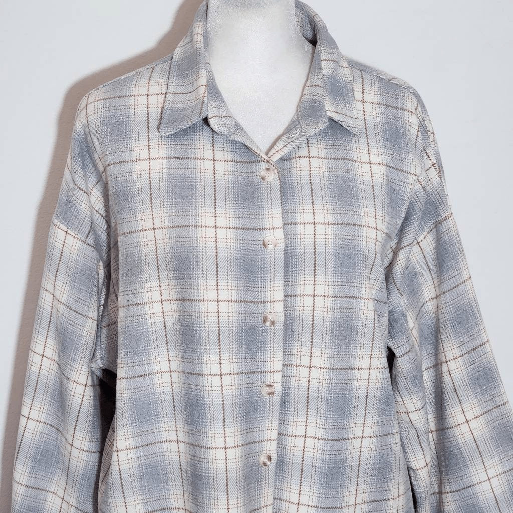 Polagram Gray Plaid Shacket Size Large Gray and Brown Plaid Flannel