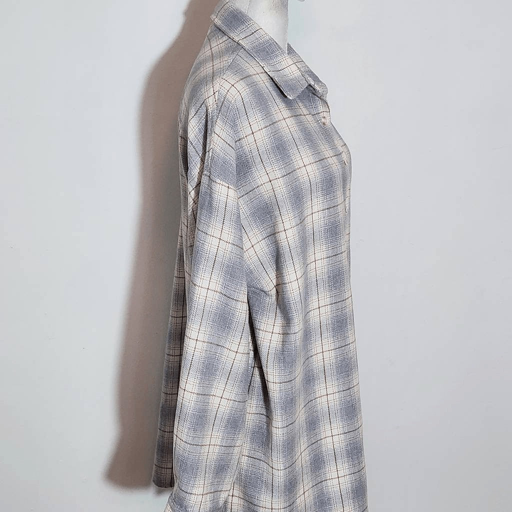 Polagram Gray Plaid Shacket Size Large Gray and Brown Plaid Flannel