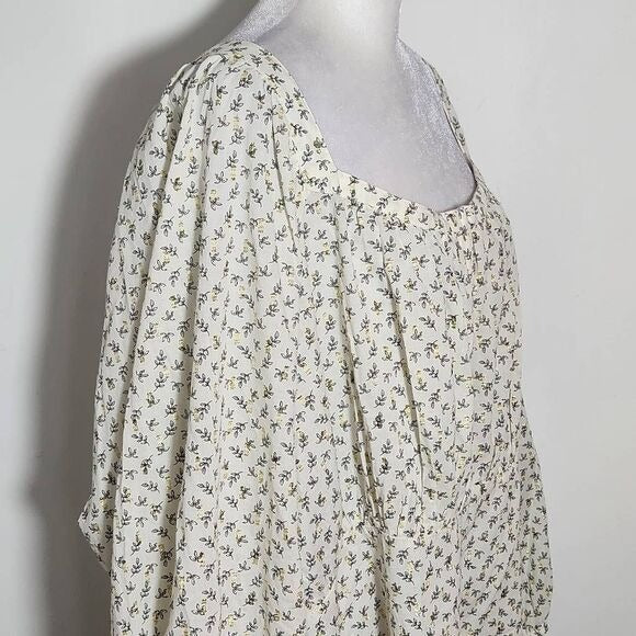 Old Navy Cream and Black Floral Button Down Top with Full Sleeves Size 4X New