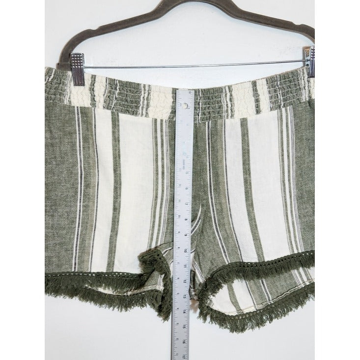 No Boundaries Green and White Stripe Fringe Hem Shorts Size XL NWT