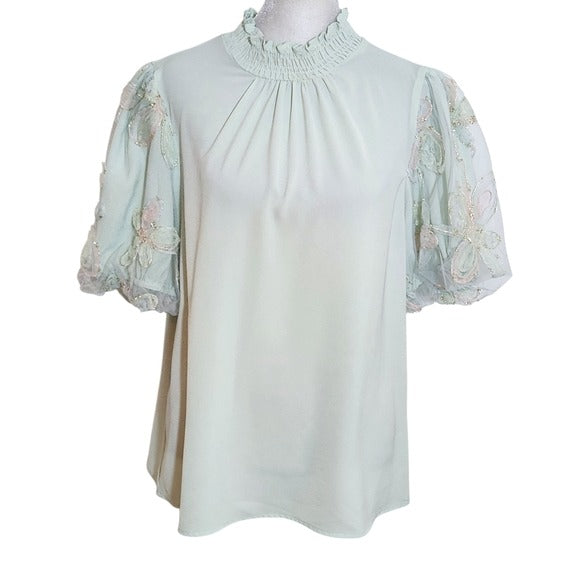 Entro Mint Green Blouse with Floral Puffy Sleeves Size Medium