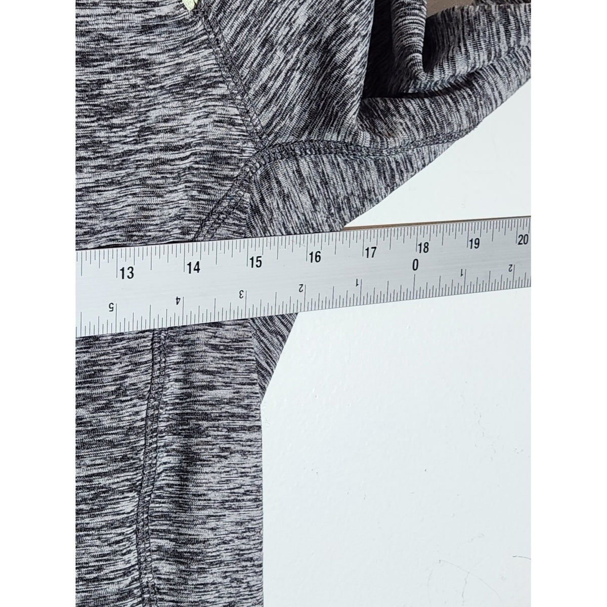 Eddie Bauer Heather Gray Fleece Lined Athletic Pullover Mock Neck Size Small