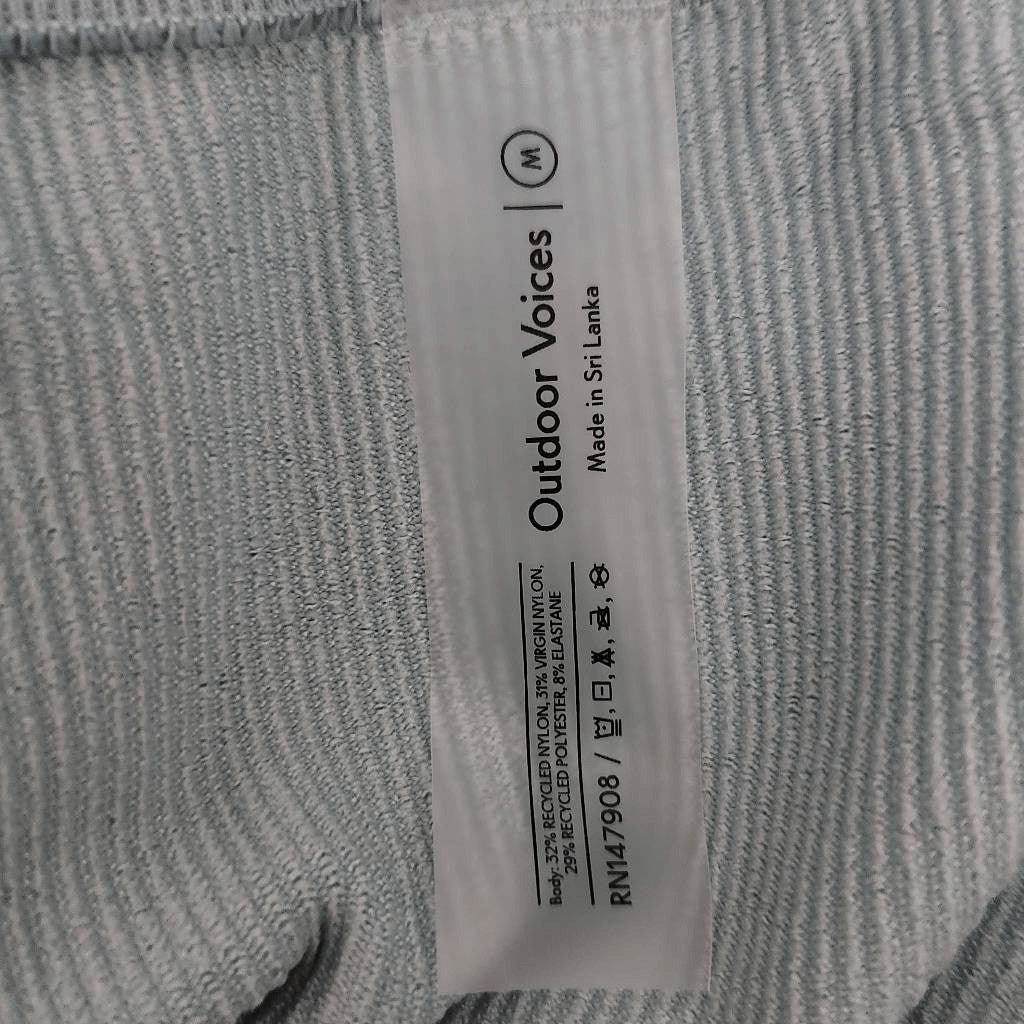 Outdoor Voices Blue Green Leggings NWT Size Medium Light Blue Leggings
