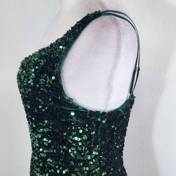 Mi Ami Green Sequin One Shoulder Mini Dress NWOT Size Small Formal Sequin Dress